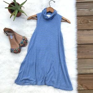 Puella Anthropologie mock neck swing tank tunic